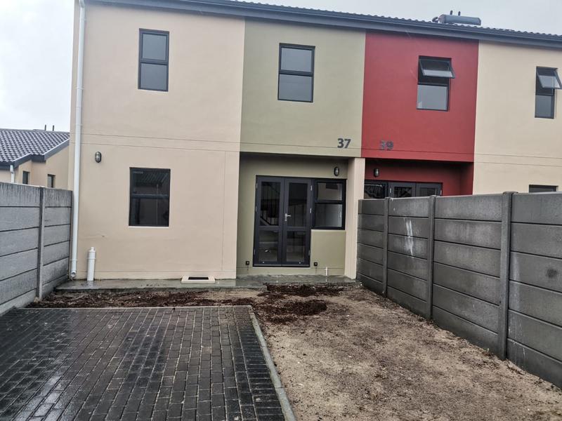 To Let 2 Bedroom Property for Rent in Blackheath Industrial Western Cape